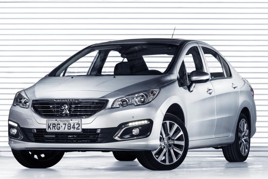  Peugeot 408 (SA) 2015 года  (фото 10 из 14)